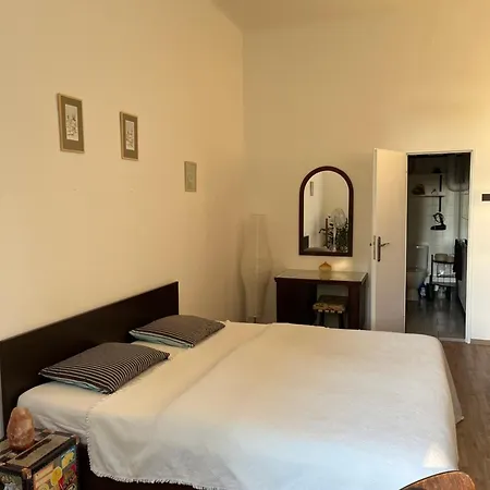 Retro In Apartman Prága