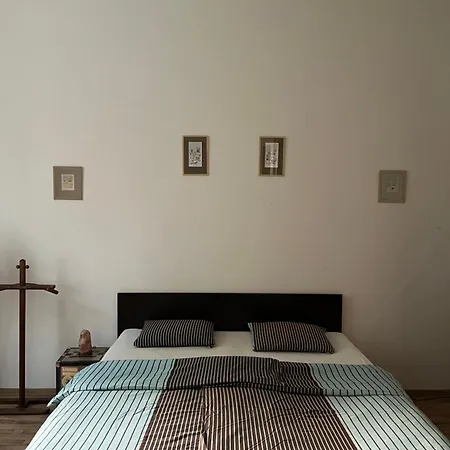 Retro In Apartman *